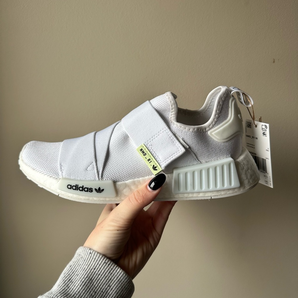 Adidas NMD_R1 W White Sneakers